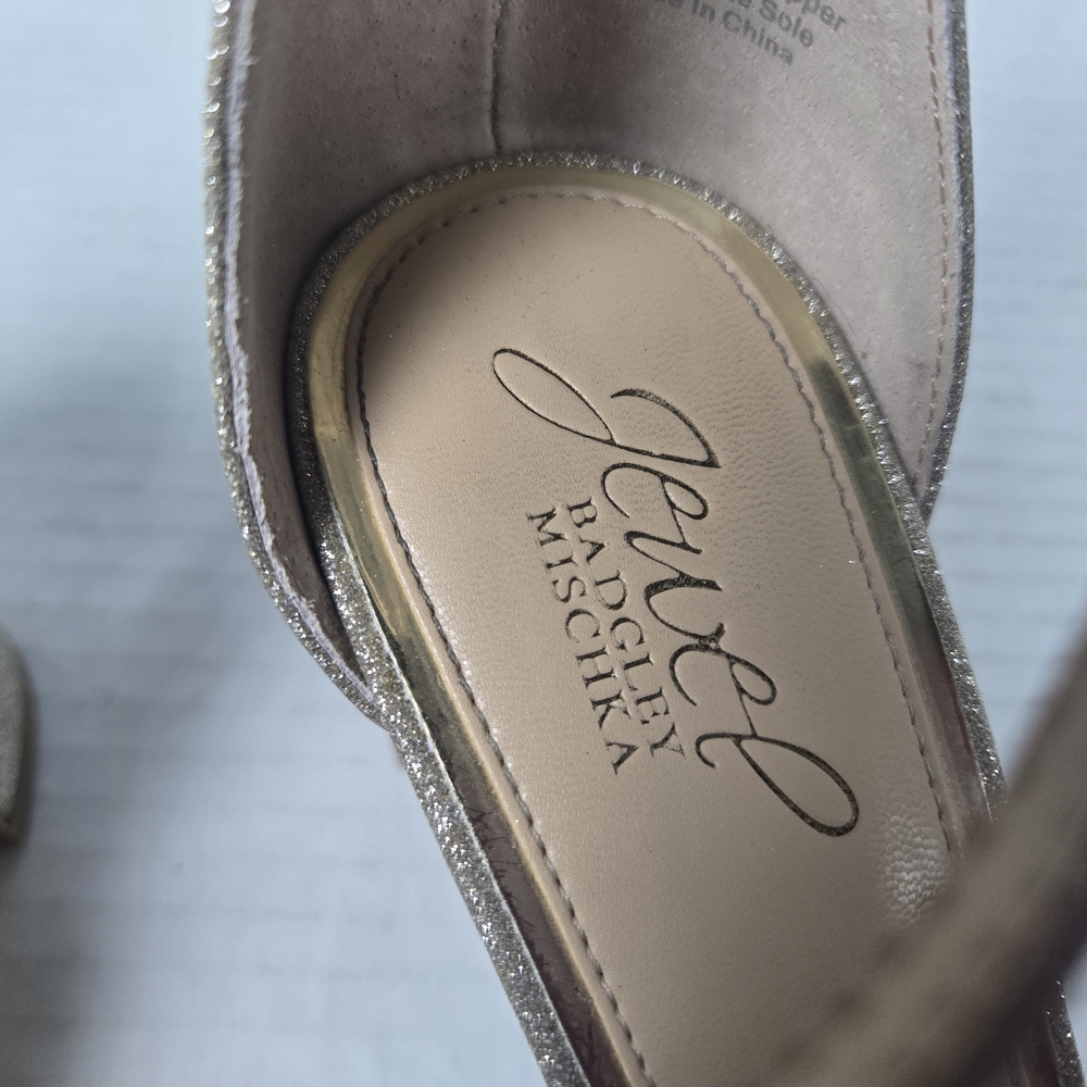 Jewel Badgley Mischka Giona Gold Jeweled Ankle Strap Block Heels Size 8 - Picture 10 of 15